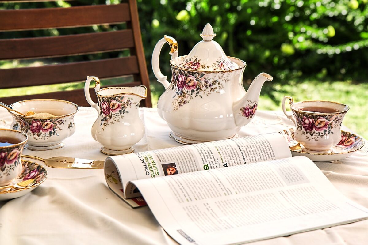 ZWAR English Group „Tea Time“